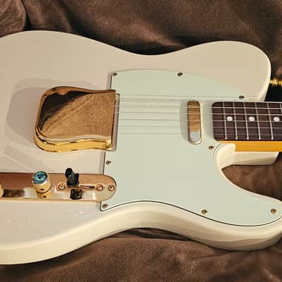 Fender Telecaster '62 Reissue 2006 Olympic White Hard Case image 4