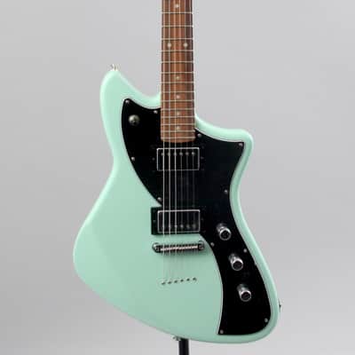 Fender Alternate Reality Meteora HH | Surf Green image 2