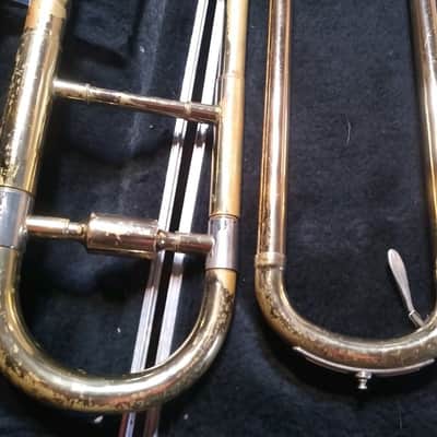 Blessing Scholastic Tenor Trombone, Case & Mouthpiece. Made in USA. Acceptable. image 3