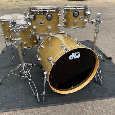 DW Collector’s Maple SSC Gold Glass 5 Piece Drum Set image 18