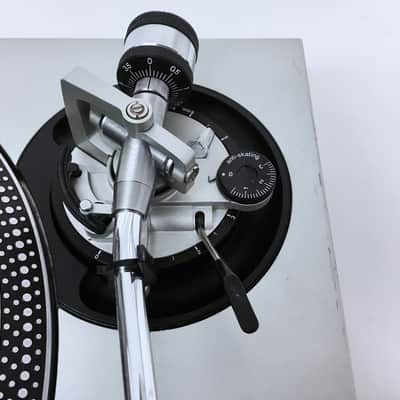 2 Technics SL-1200 MK2 (120V) image 11
