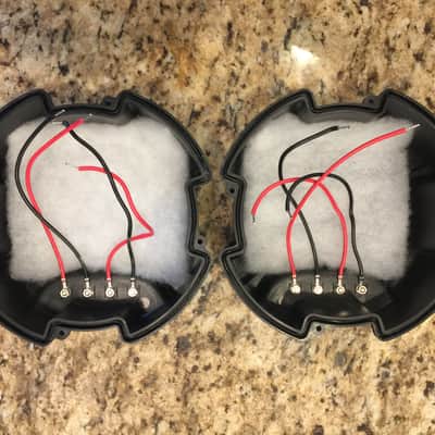 Sonance Medium Round-Square Retrofit Enclosures 2019 Black image 2