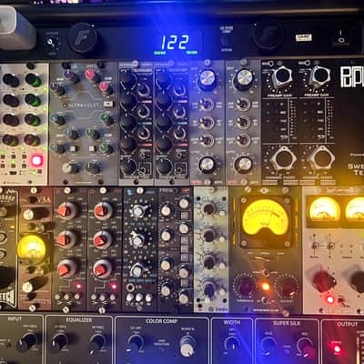 Solid State Logic UV EQ 500-Series Equalizer Module 2021 - Present - Black image 3