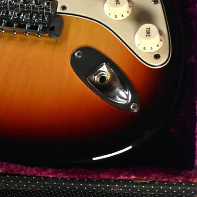 Fender Stratocaster 1965 - Sunburst image 18