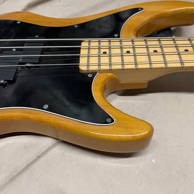 Guild USA SB-602 SB602 Pilot Bass 4-String with Case 1987 Natural image 5