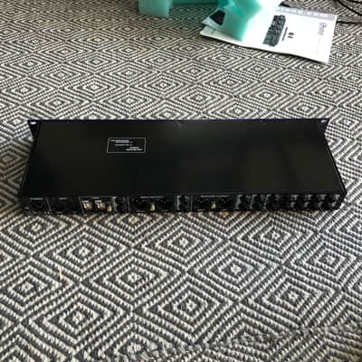 Radial Radial KL-8 Rackmount Keyboard Mixer owned by Eric Cannata of Young the Giant image 5