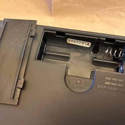 Casio Casiotone MT-110 1980s - Black 49key Keyboard compact synth piano Excellent Condition with Users Manual booklet image 14