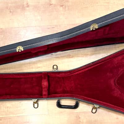 Gibson Flying V Electric Guitar 1981 - Silverburst image 21