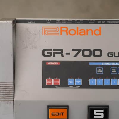 Roland GR-700 Analog Guitar Synthesizer #53846 image 3