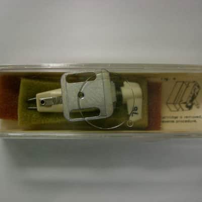 Vintage 5460 Electro Voice Ceramic Phonograph Cartridge and Diamond Needle image 1