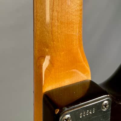 Fender Jazzmaster 1961 3-Color Sunburst image 16