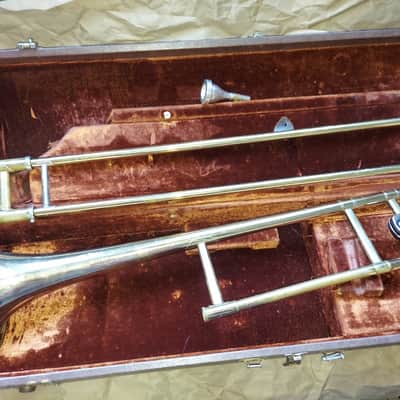 Olds Ambassador Trombone, USA, Brass with Case and Mouthpiece image 14