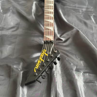 Jackson X Series KVX10 King V - Black with Gold Pinstripes Custom & Modded Bild 10