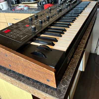 Sequential Circuits Prophet 600 (GliGl mod) image 3