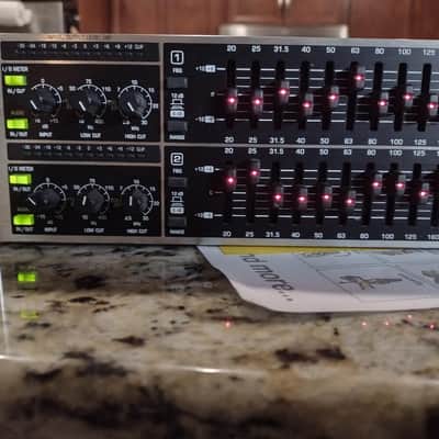 Behringer Ultragraph Pro FBQ3102 31-Band Stereo Graphic EQ 2000s - Black image 2