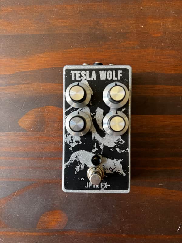 JPTR FX Tesla Wolf V2 2022 - Black and Silver image 1