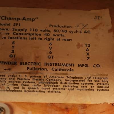 1960 Fender Champ Amp Tweed 5F1 - Narrow Panel image 6