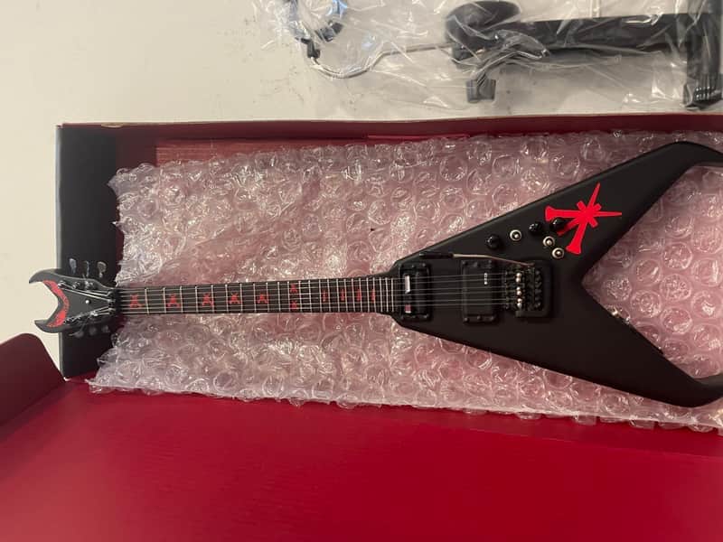 Axe Heaven AXE HEAVEN Guitar & Amp lot