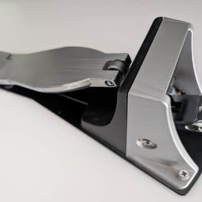 Roland KT-10 Kick Trigger Pedal 2014 - Present - Brushed Chrome image 3