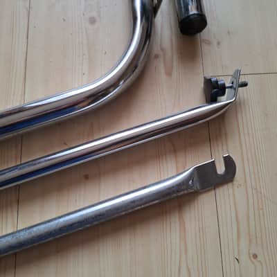 Yamaha CS-60 Chrome legs / stand image 3