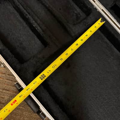 Universal Molded Electric Guitar Case image 8