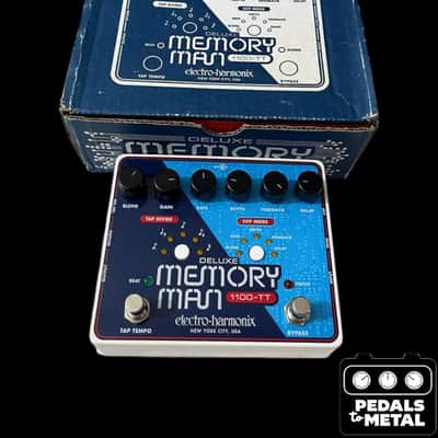 Electro-Harmonix Deluxe Memory Man 1100-TT Analog Delay Pedal w
