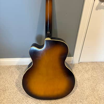 Silvertone Baxendale 1950s - Burst image 2