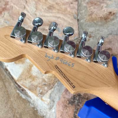 Reverend Descent W Baritone with Rosewood Fretboard 2024 - Present - Trans White image 8