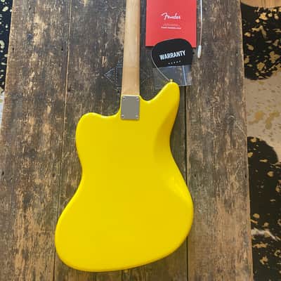 Fender Japan Limited Edition Jaguar FSR Graffiti Yellow, Alder Body Rosewood Board MIJ image 12