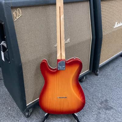 Fender American Deluxe Telecaster with Maple Fretboard 2008 - Aged Cherry Burst image 5