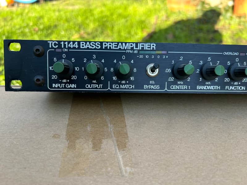 TC Electronic TC 1140 Parametric Equalizer / Preamplifier | Reverb