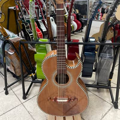 hand made bajo  quinto  2021 Natural image 1