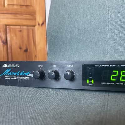 Alesis MicroVerb 4 - 18 bit / Black image 3