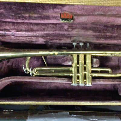 Conn Director Bb Trumpet Serial#516220 ready to play image 2