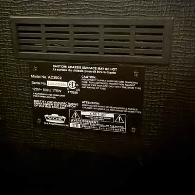 Vox AC30C2 Custom 2-Channel 30-Watt 2x12" Guitar Combo 2010 - 2019 - Black image 4