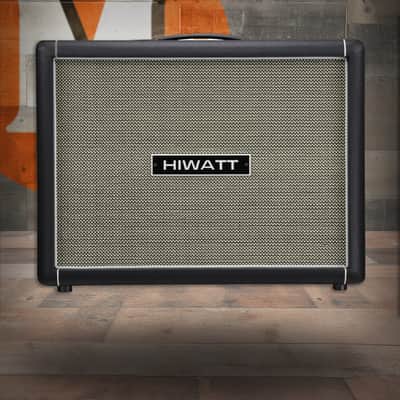 Hiwatt HG212 - Speaker Cabinet w/ 2x12" Speakers (HG212-U) image 1