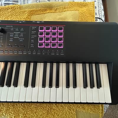 Roland FANTOM-08 88-Key Workstation Keyboard 2022 - Present - Black image 4