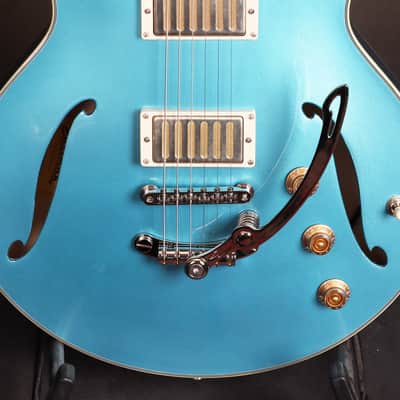 Eastman Romeo LA semi hollow guitar Brand New Old Stock image 4