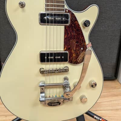 Gretsch G5210T-P90 Electromatic Jet Two 90 2023 - Present - Vintage White image 2