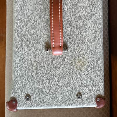 Victory V 40 Duchess deluxe Mid 2000 - Ivory tolex image 5