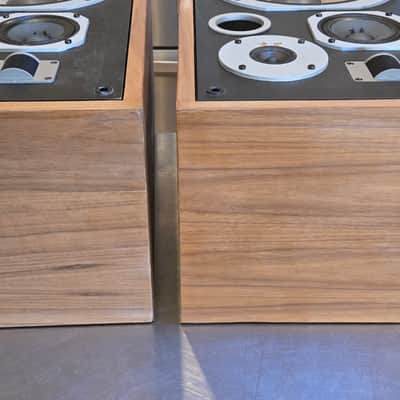 Actual Walnut Veneer and Recapped Pioneer HPM 60 - The 120wpc Version image 7
