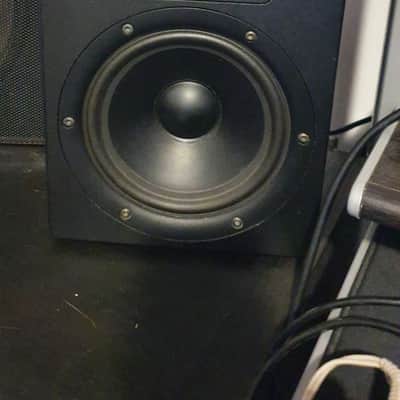 Genelec 1030A 6.5" Powered Nearfield Studio Monitor (Pair) 1994 - 2005 - Black image 2