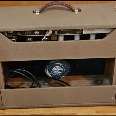 Fender Vibrolux Brown 1962 Tube Amp image 3