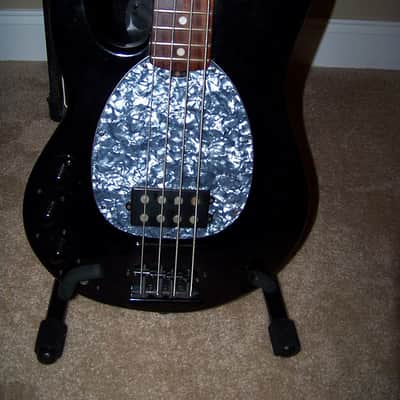 OLP STINGRAY BLACK LEFTY LEFT HANDED BASS LIC. BY ERNIE BALL image 12