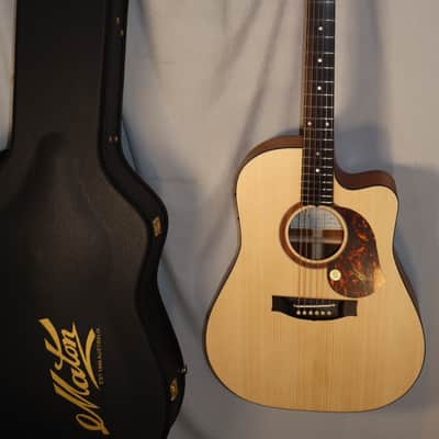 Maton Solid Road Series SRS70C Natural Satin Finish Dreadnought Cutaway Acoustic Electric with case NEW image 1