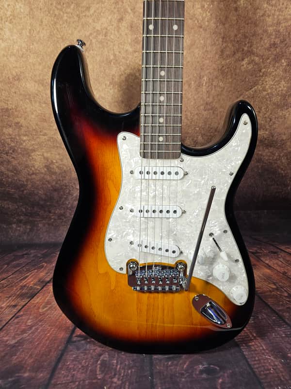 G&L Tribute Series Legacy with Rosewood Fretboard  NEW - 3-Color Sunburst image 1