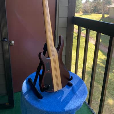 ‘94 Samick Artist Series  6 string neck-thru Bass image 10