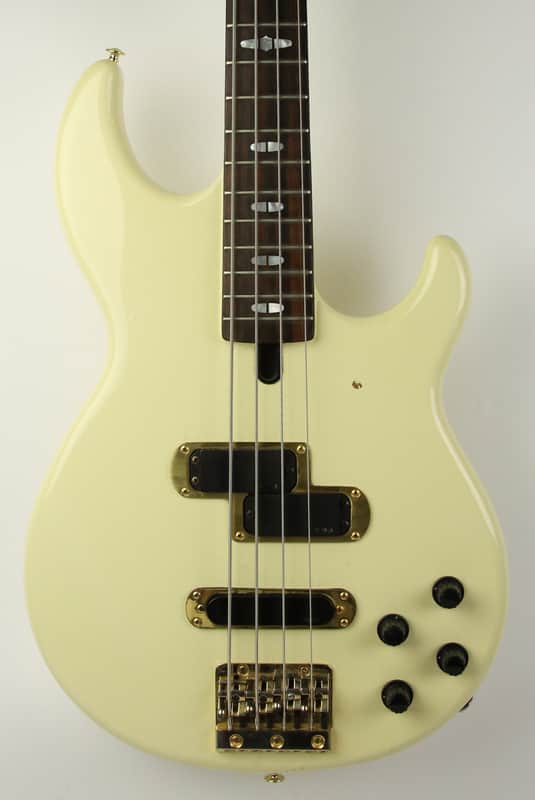 Vintage 80's Yamaha BB3000A Creme White image 1