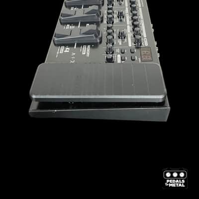 Boss ME-90 Guitar Multiple Effects -x17298 image 2