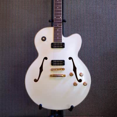 Yamaha AES1500